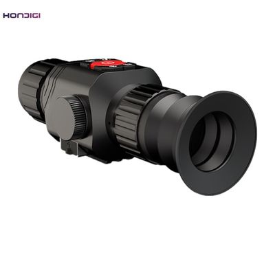 Digital Night Vision Rifle Scope dengan resolusi inframerah 384x288 dan resolusi optik 1024x768 untuk penyesuaian fokus 200 ~ 400 °